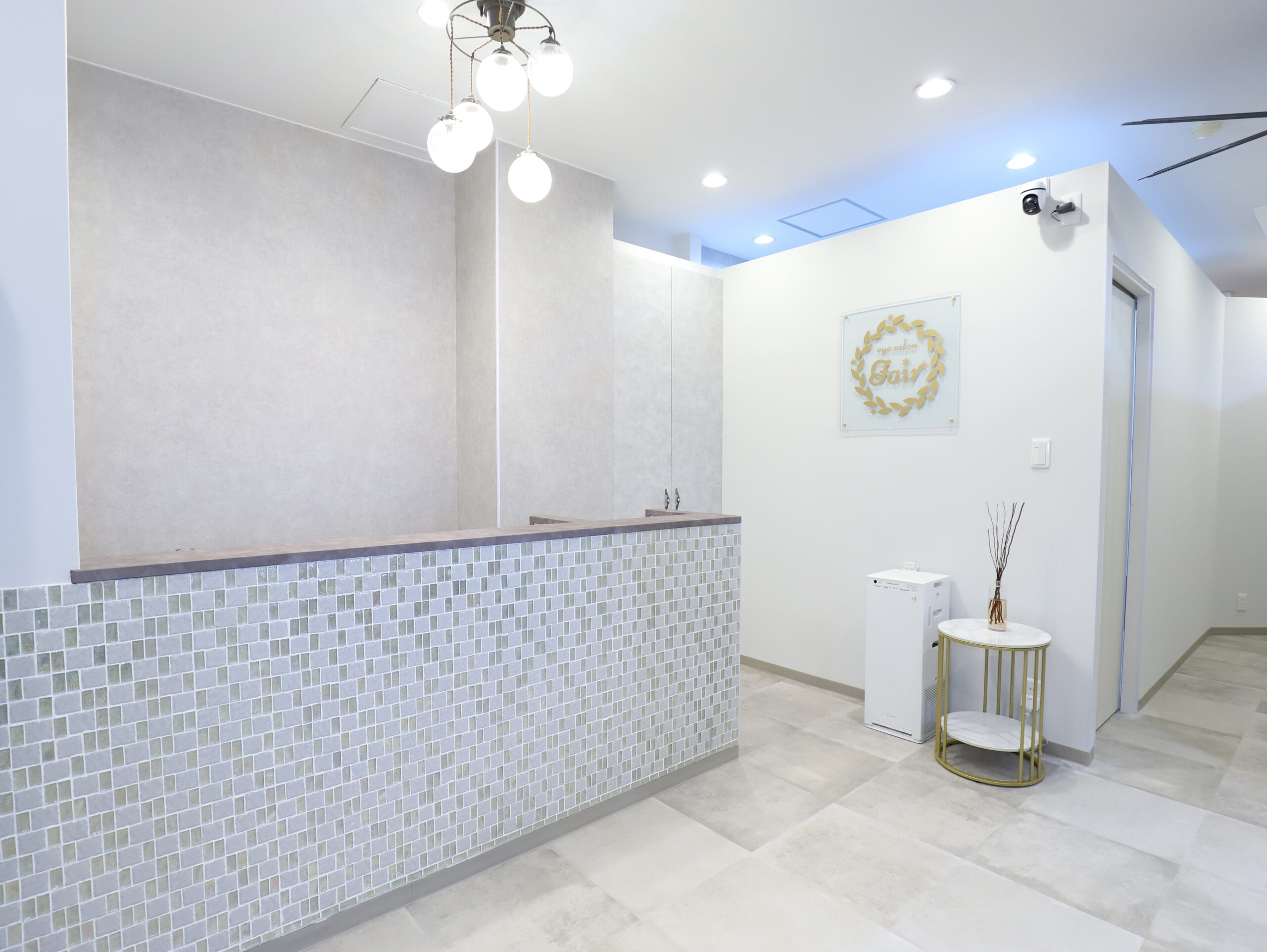 eyesalon Fair 関内店の受付カウンター